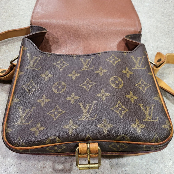 LOUIS VUITTONCartouchiere GM Monogram Crossbody Bag..Authentic.. - Picture 15 of 16